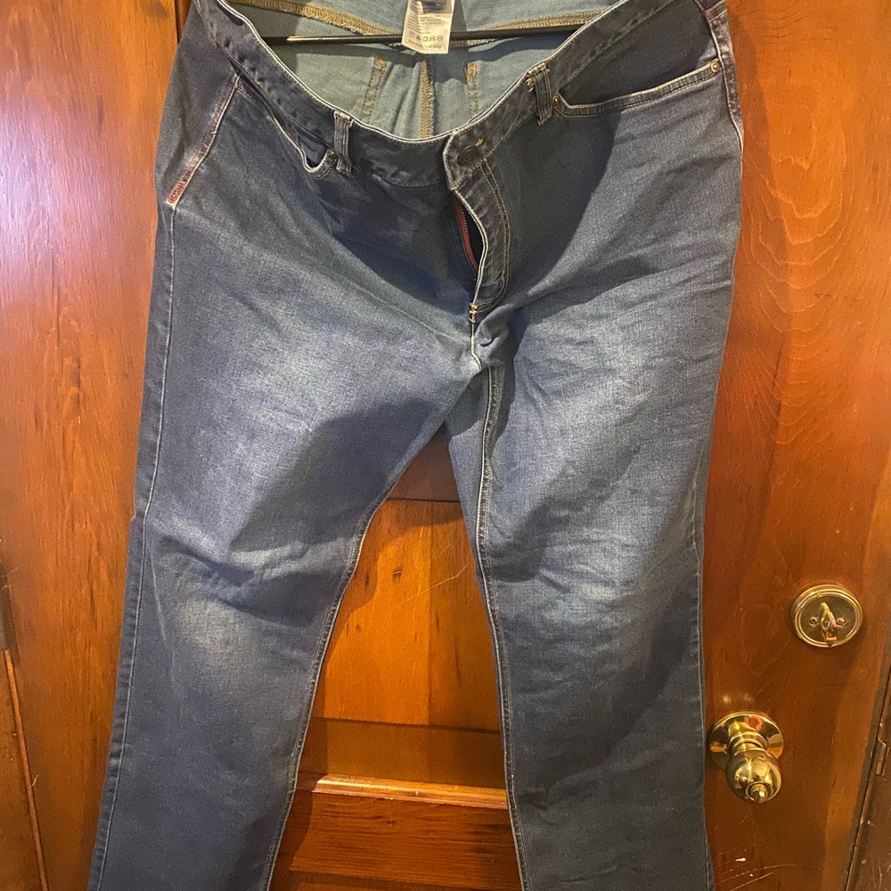 Size 34/34, stretchy comfortable jeans for active stylish lifestyles